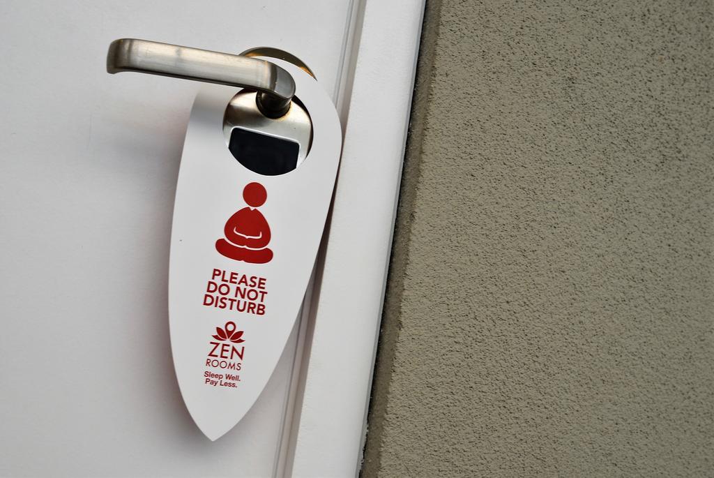 Zen Rooms Kuta Kubu Anyar 1 Zewnętrze zdjęcie