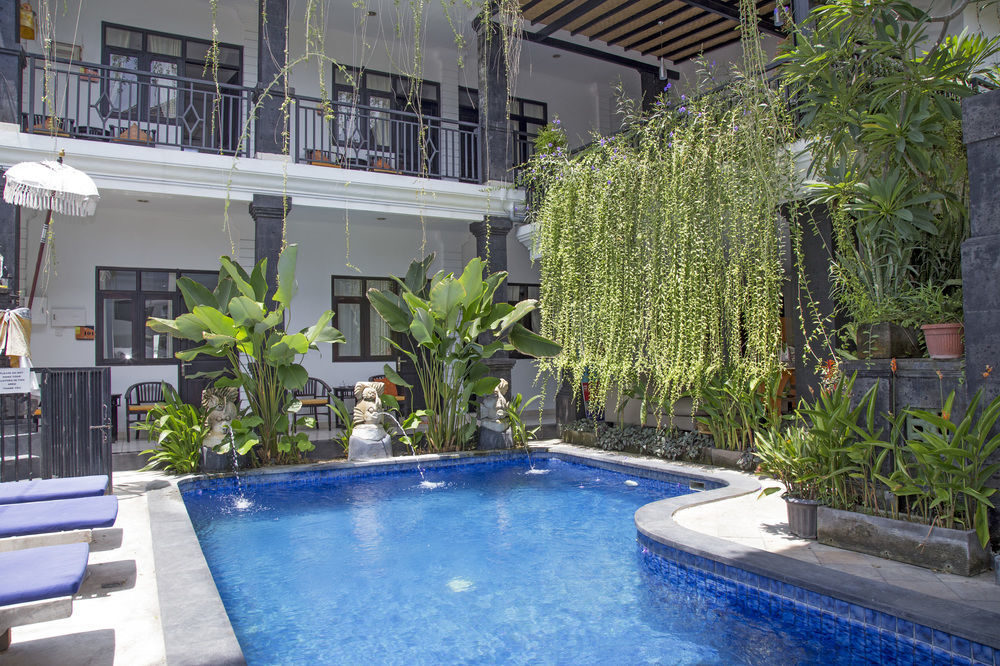 Zen Rooms Kuta Kubu Anyar 1 Zewnętrze zdjęcie