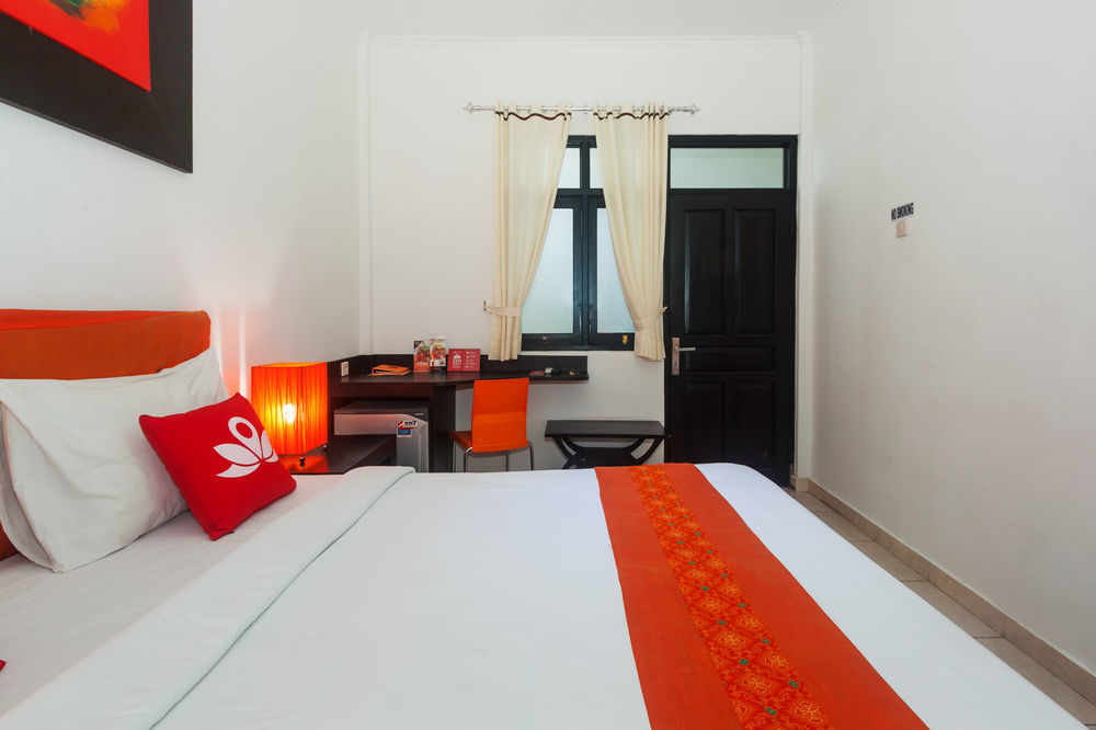 Zen Rooms Kuta Kubu Anyar 1 Zewnętrze zdjęcie